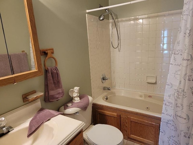 4161 Pine St, Gladwin, MI 48624 - bathroom featuring vanity and shower / tub combo