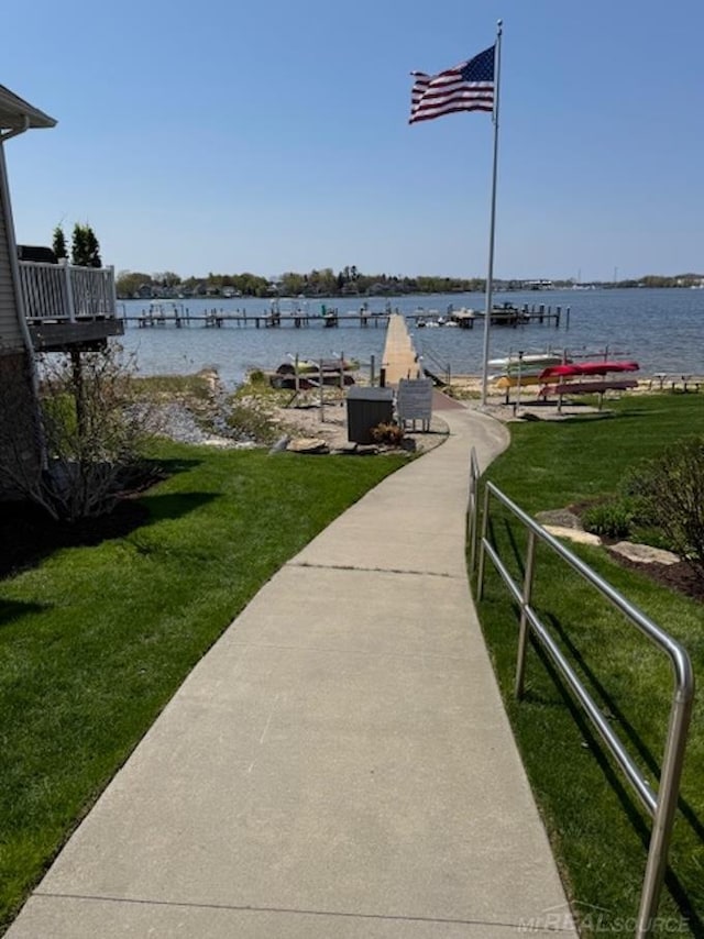 16380 Springvale Ct, Spring Lake, MI 49456