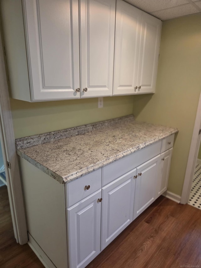 23018 Englehardt Cmn, Saint Clair Shores, MI 48080 - kitchen featuring dark wood-style floors, white cabinetry, and light countertops