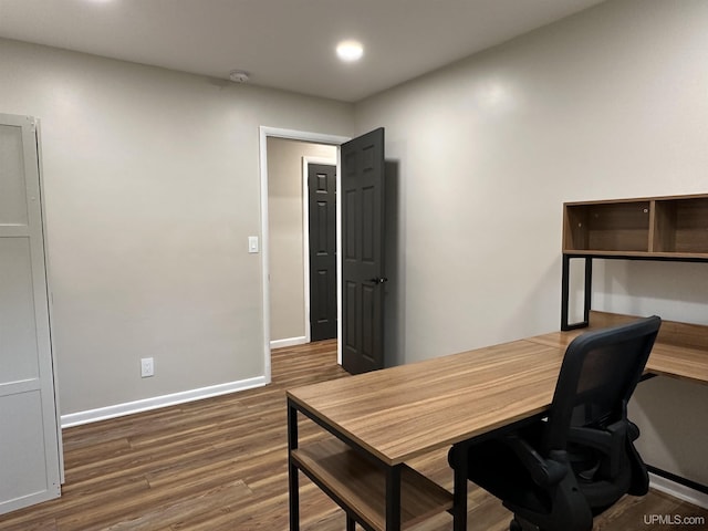 708 Paul Bunyan Ave, Ontonagon, MI 48853 - office area featuring wood finished floors and recessed lighting