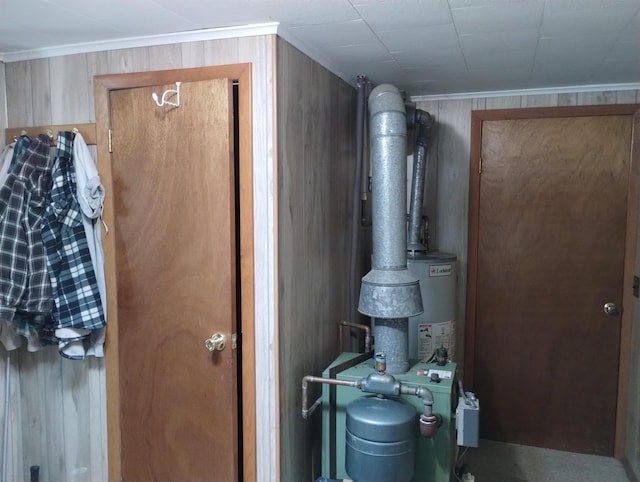 11131 Kaylynn Dr, Lake, MI 48632 - utility room with gas water heater