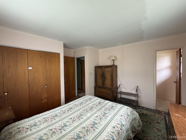 3 Fairway Dr, Marquette, MI 49855 - bedroom featuring a closet