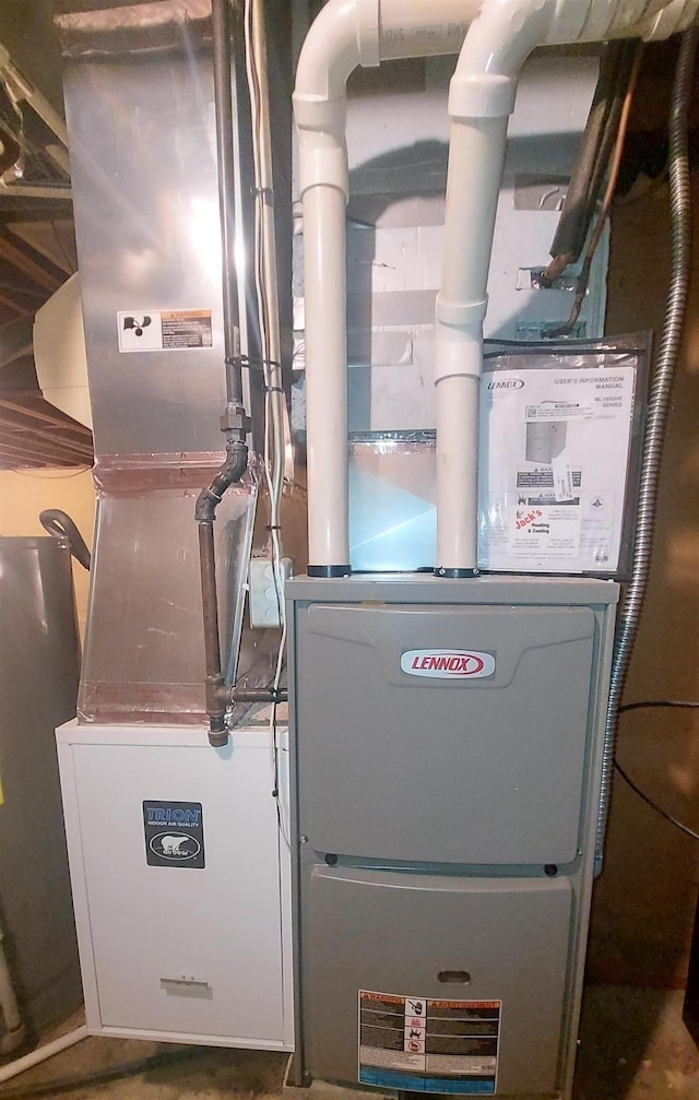 9470 Arbela Rd, Millington, MI 48746 - utilities featuring heating unit