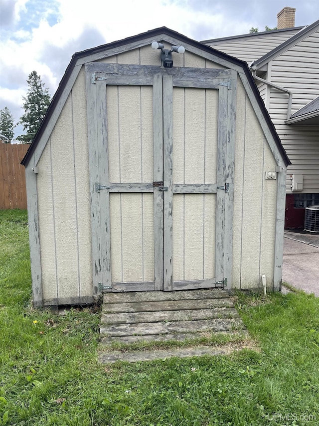 301 N 7th Ave, Hurley, WI 54534 - view of shed