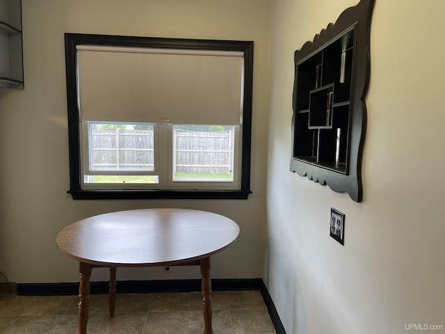 301 N 7th Ave, Hurley, WI 54534 - living area with baseboards