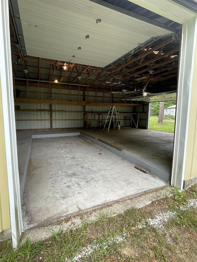 1549 N 7 Mile Rd, Sanford, MI 48657 - view of garage