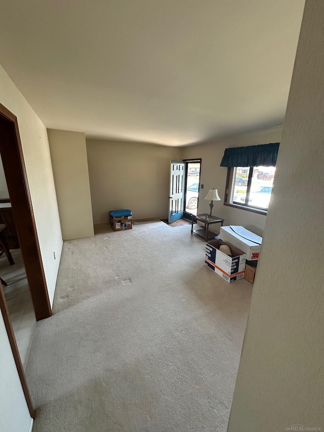 8856 Balboa Ave, Sterling Heights, MI 48313 - living area with carpet