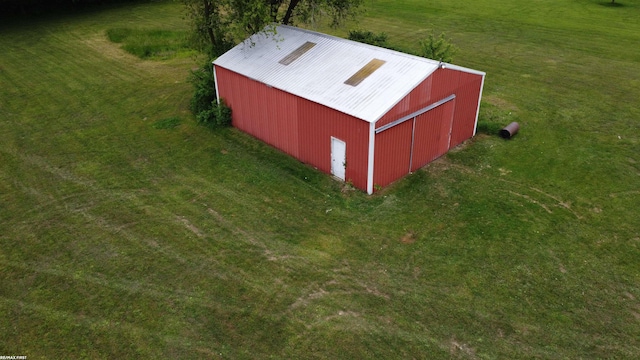 71800 Coon Creek Rd, Armada, MI 48005 - view of pole building with a yard