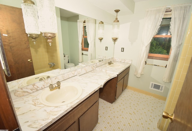 71800 Coon Creek Rd, Armada, MI 48005 - full bath featuring double vanity and a tub to relax in