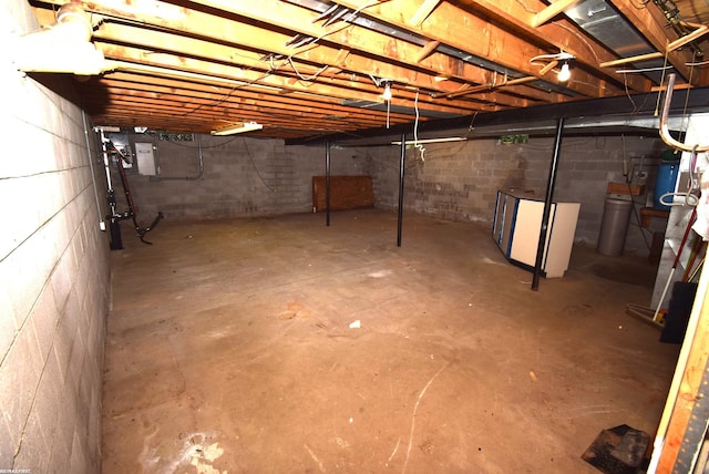 71800 Coon Creek Rd, Armada, MI 48005 - unfinished below grade area featuring electric panel and a water softener system
