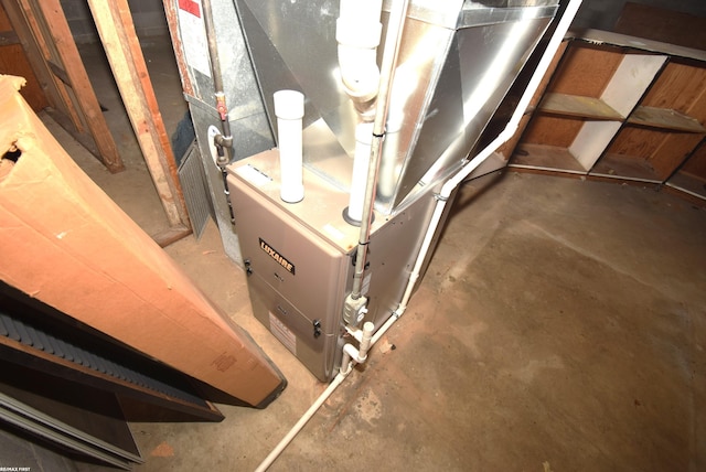 71800 Coon Creek Rd, Armada, MI 48005 - view of utility room