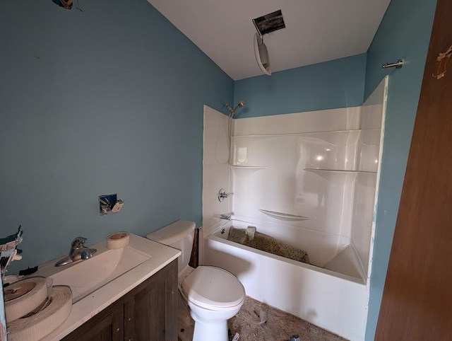 304 Beech St, Kawkawlin, MI 48706 - full bath with bathing tub / shower combination and vanity