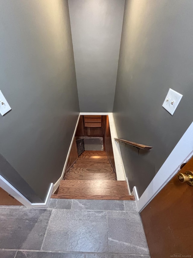 10301 County Farm Rd, Parma, MI 49269 - view of stairs