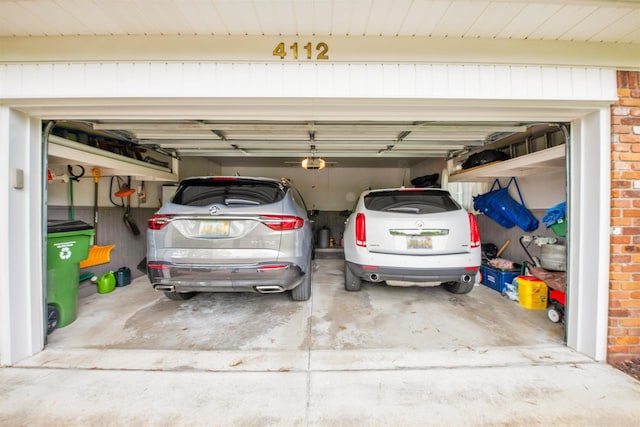 4112 Adams Dr, Shelby Twp, MI 48316 - view of garage
