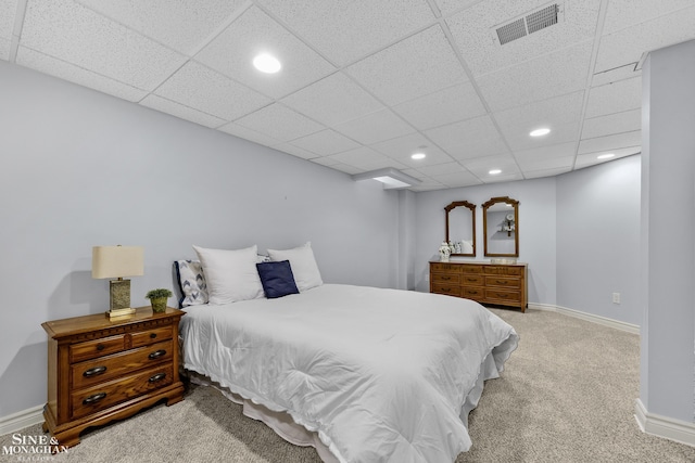 32 River Ln, Grosse Pointe Woods, MI 48236 - carpeted bedroom with recessed lighting and a drop ceiling