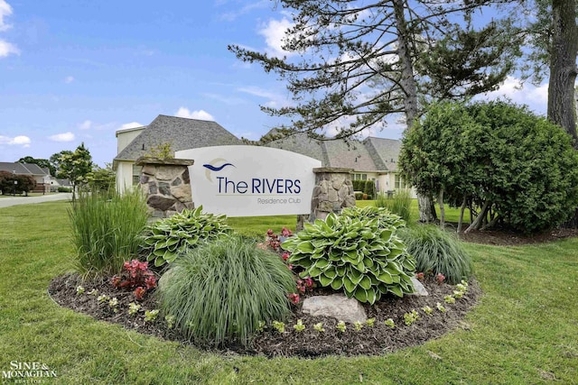 32 River Ln, Grosse Pointe Woods, MI 48236 - community sign with a lawn