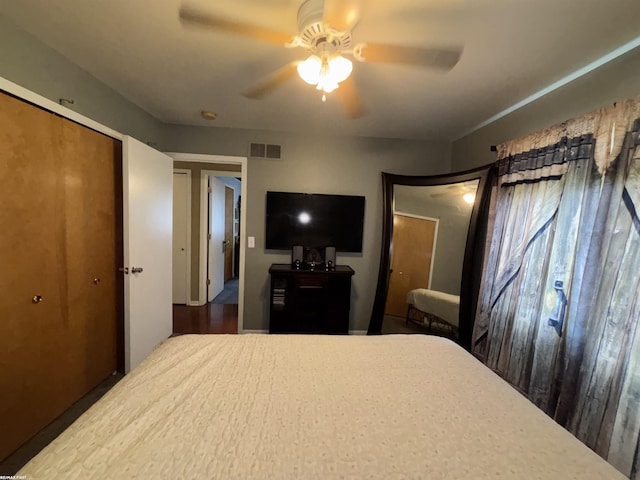 51767 Huntley Ave, New Baltimore, MI 48047 - bedroom featuring a ceiling fan and a closet