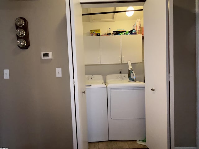 51767 Huntley Ave, New Baltimore, MI 48047 - laundry area with washing machine and clothes dryer and cabinet space