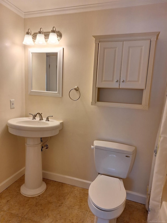 4130 Elmhurst Rd, Waterford, MI 48328 - full bath with crown molding and tile patterned flooring