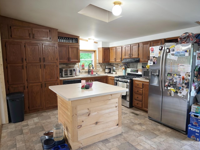 8195 Jordan Rd, Yale, MI 48097