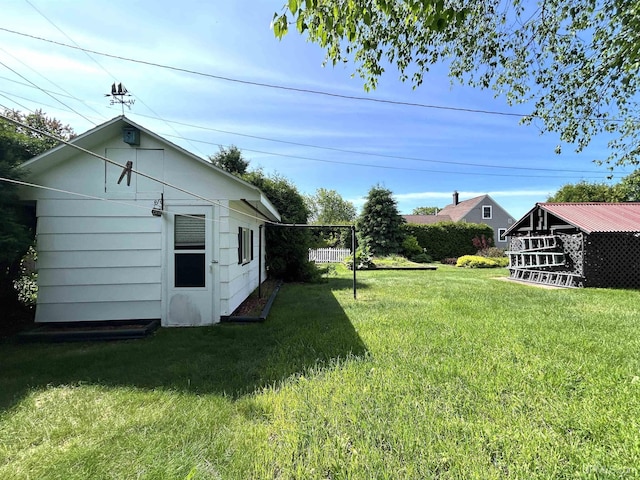 2010 Deer Lake Ave, Ishpeming, MI 49849 - view of green lawn