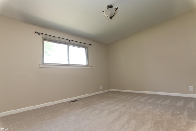 31717 Tecla St, Warren, MI 48088 - empty room featuring light carpet and baseboards