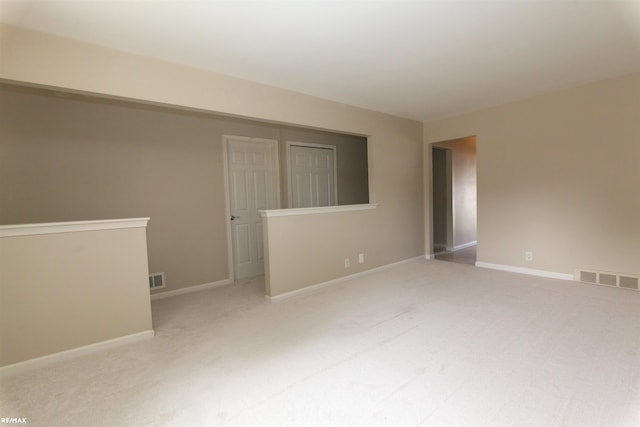 31717 Tecla St, Warren, MI 48088 - empty room featuring light carpet