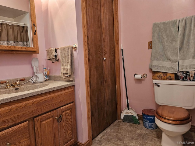 505 Pennsylvania Ave, Ontonagon, MI 49953 - bathroom with vanity and toilet