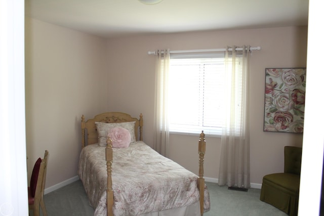 54640 Burlington Dr, Shelby Twp, MI 48315 - bedroom with light colored carpet and baseboards