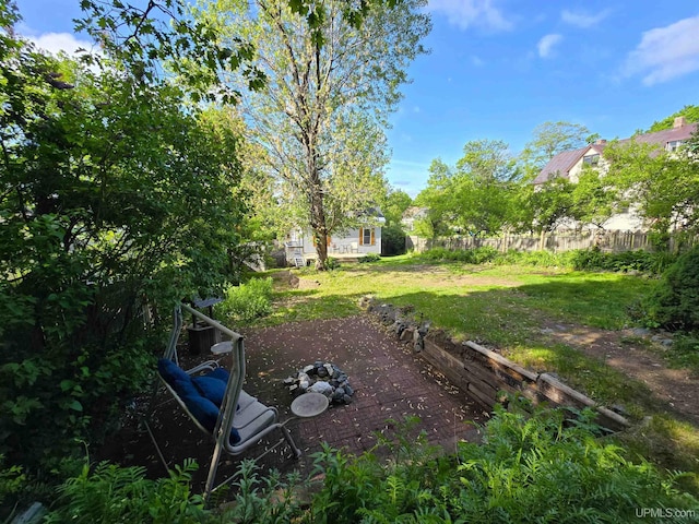 816 W Bluff St, Marquette, MI 49855 - view of yard