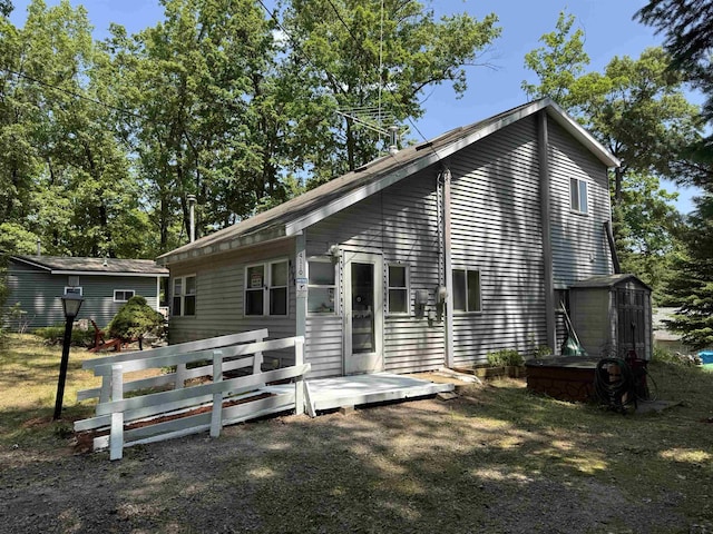 4110 Oak Ridge Dr, Harrison, MI 48625 - back of property