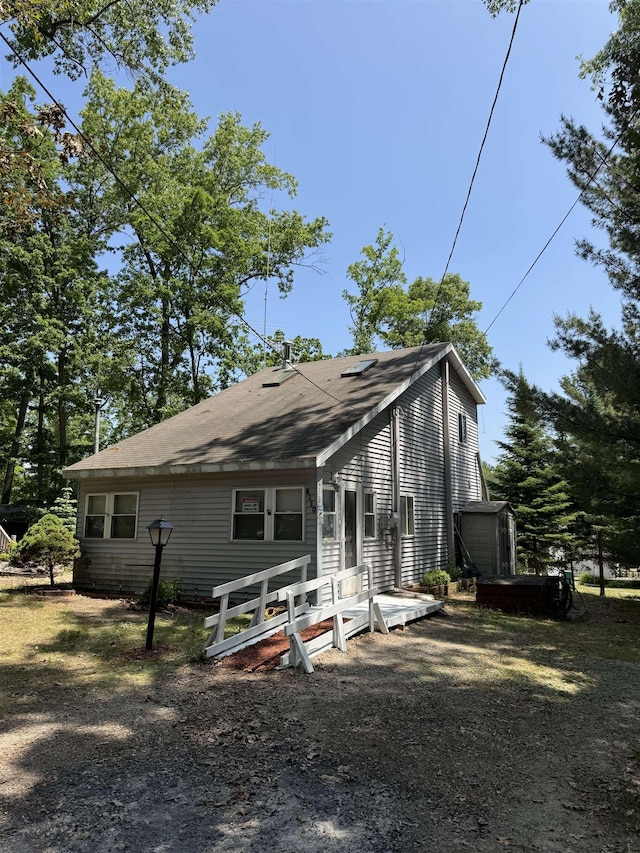 4110 Oak Ridge Dr, Harrison, MI 48625 - back of house