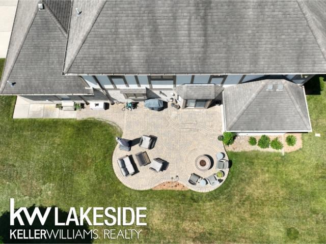 37272 Fiore Trl, Clinton Township, MI 48036