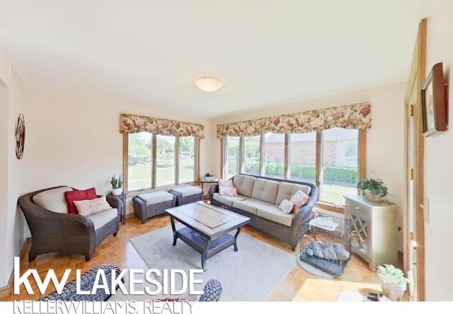 37272 Fiore Trl, Clinton Township, MI 48036