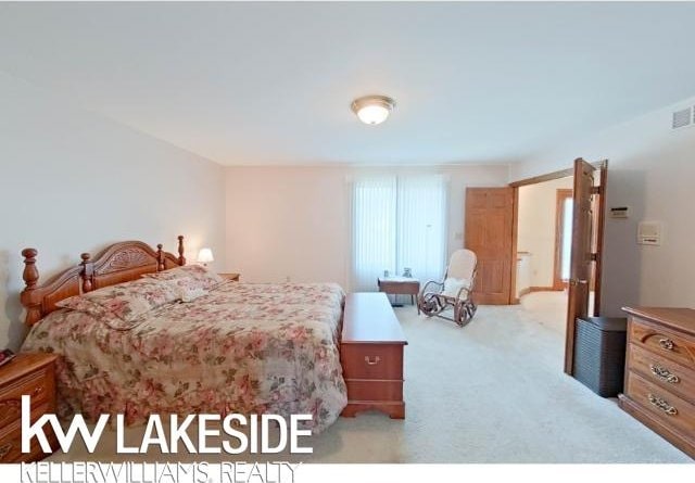 37272 Fiore Trl, Clinton Township, MI 48036