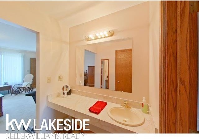 37272 Fiore Trl, Clinton Township, MI 48036