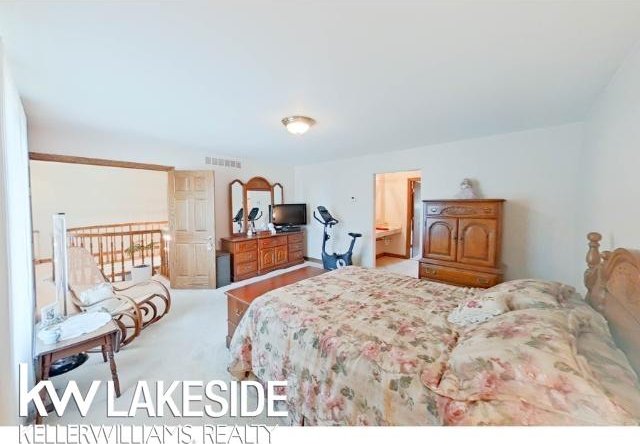 37272 Fiore Trl, Clinton Township, MI 48036