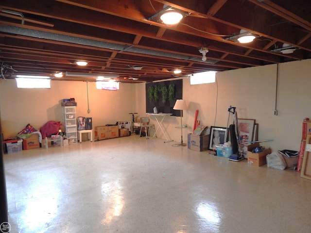 8508 Darlene St, Warren, MI 48093 - view of below grade area