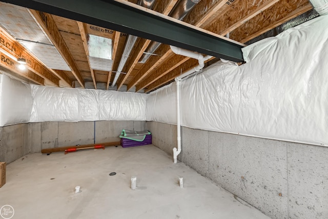 58530 Westmoore Cir, New Haven, MI 48048 - view of unfinished below grade area