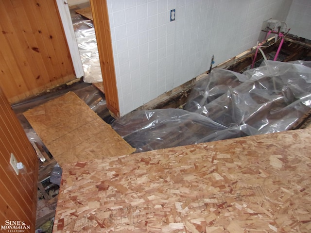 2221 N Channel Dr, Harsens Island, MI 48028 - bathroom featuring tile walls
