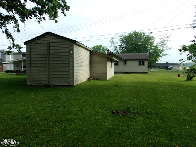 2221 N Channel Dr, Harsens Island, MI 48028 - view of grassy yard