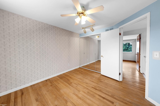19300 Briarwood St, Clinton Township, MI 48036 - spare room featuring light wood-style floors and ceiling fan