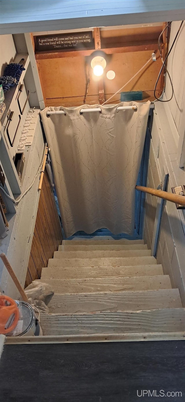 309 Fir St, Munising, MI 49862 - view of stairs