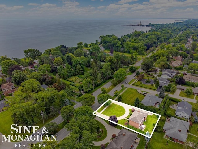 1001 Lake Shore Rd, Grosse Pointe Shores, MI 48236 - aerial overview of property's location with property parcel outlined and a nearby body of water
