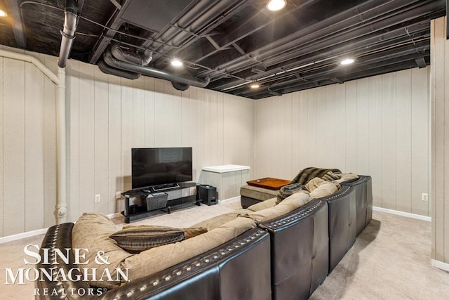 1001 Lake Shore Rd, Grosse Pointe Shores, MI 48236 - carpeted living room with baseboards