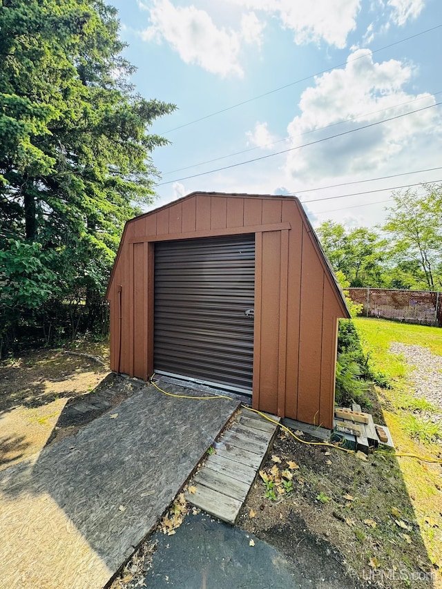 292 Chestnut St, Kingsford, MI 49802 - garage featuring a storage shed