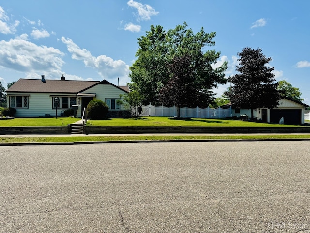 292 Chestnut St, Kingsford, MI 49802 - view of front of house
