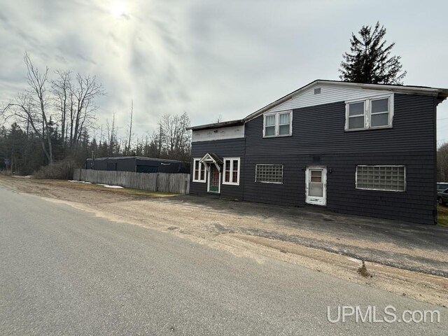 E2903 H44 Rd, Traunik, MI 49891 - view of traditional-style house