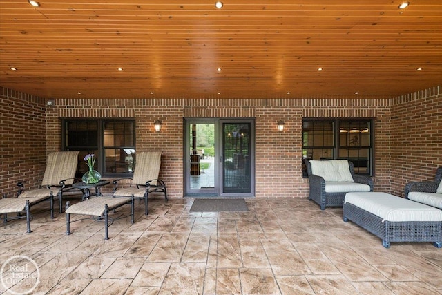 2940 Buell Rd, Oakland Twp, MI 48363 - view of patio