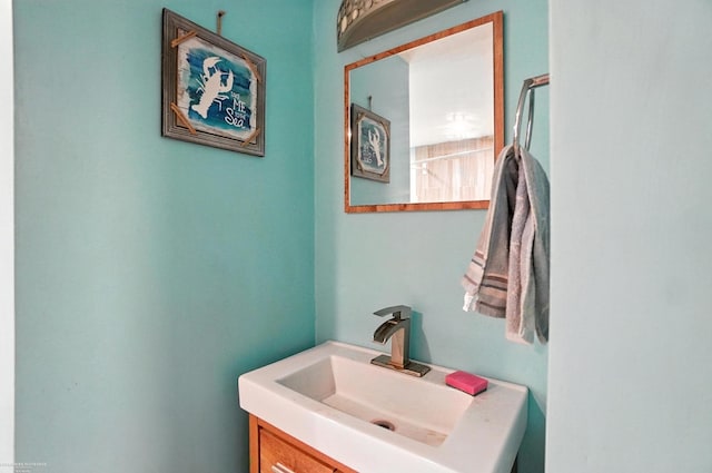 618 Harrison St, Monroe, MI 48161 - bathroom with vanity